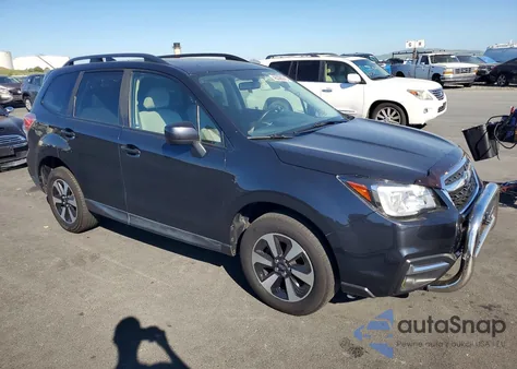 2018 Subaru Forester 2.5I Premium из США, поврежденный, VIN JF2SJAEC3JH435632